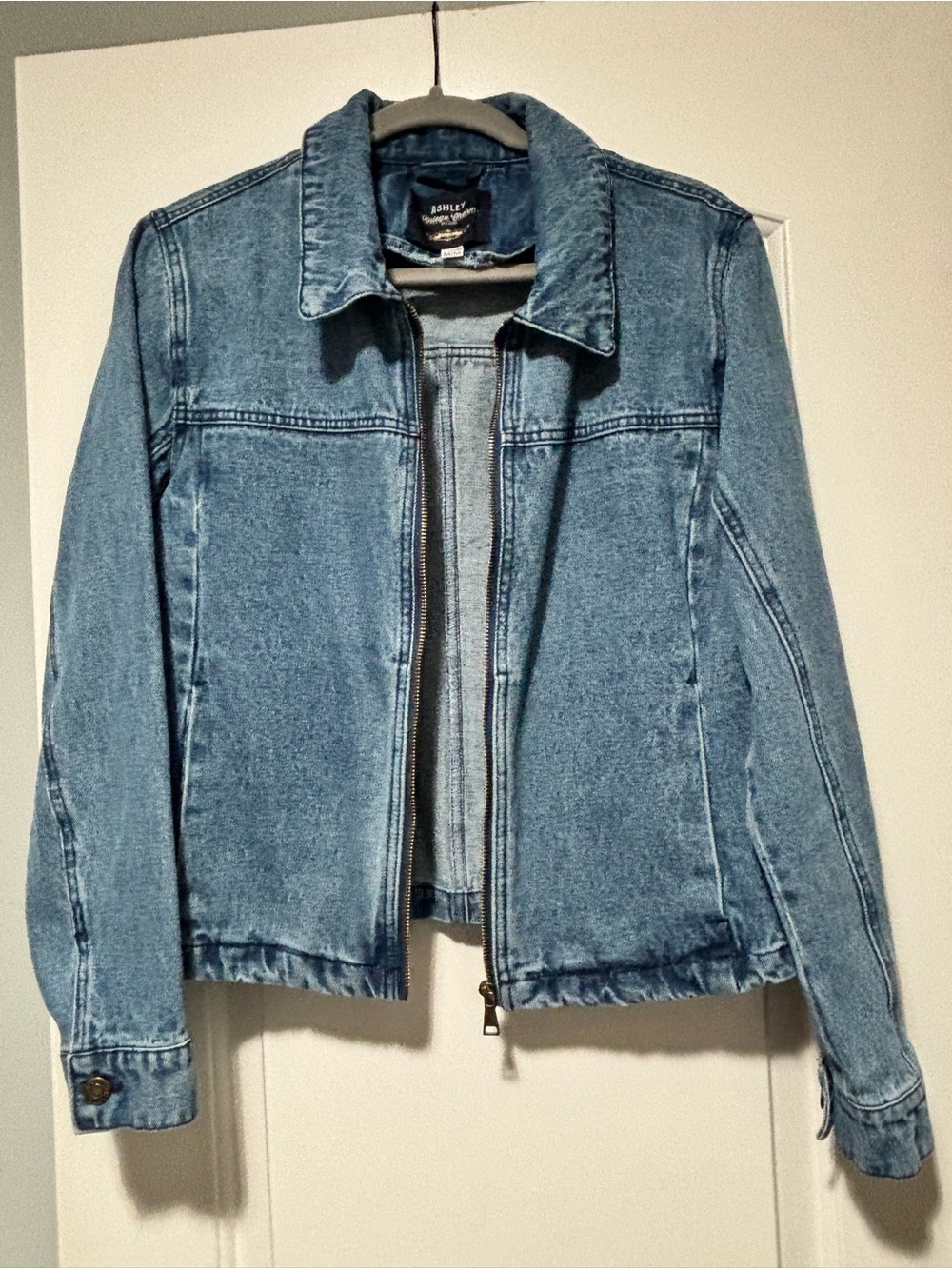 Ashley Light Blue Denim Jean Jacket - Classic Women's Jacket